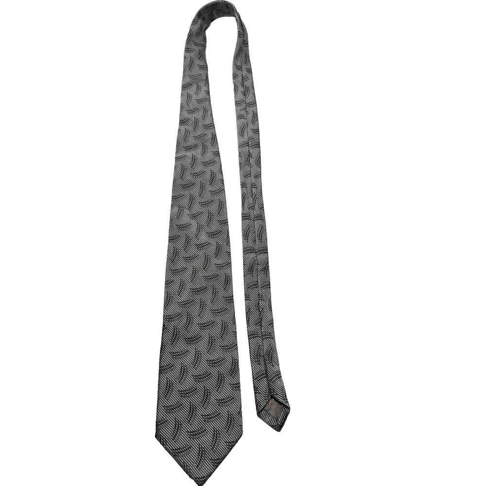 City of London By Ferrell Reed Geometric Gray/Silver Men's Silk Necktie‎